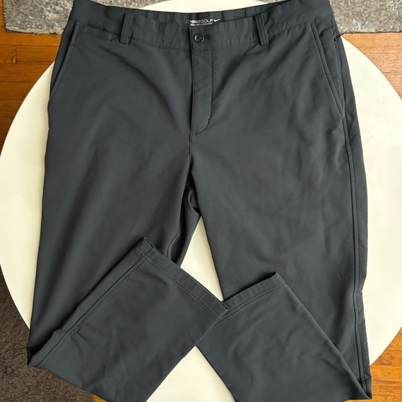 Nike Golf Tour Performance Straight Leg Pant Men’s 34x32 Black - Picture 1 of 9